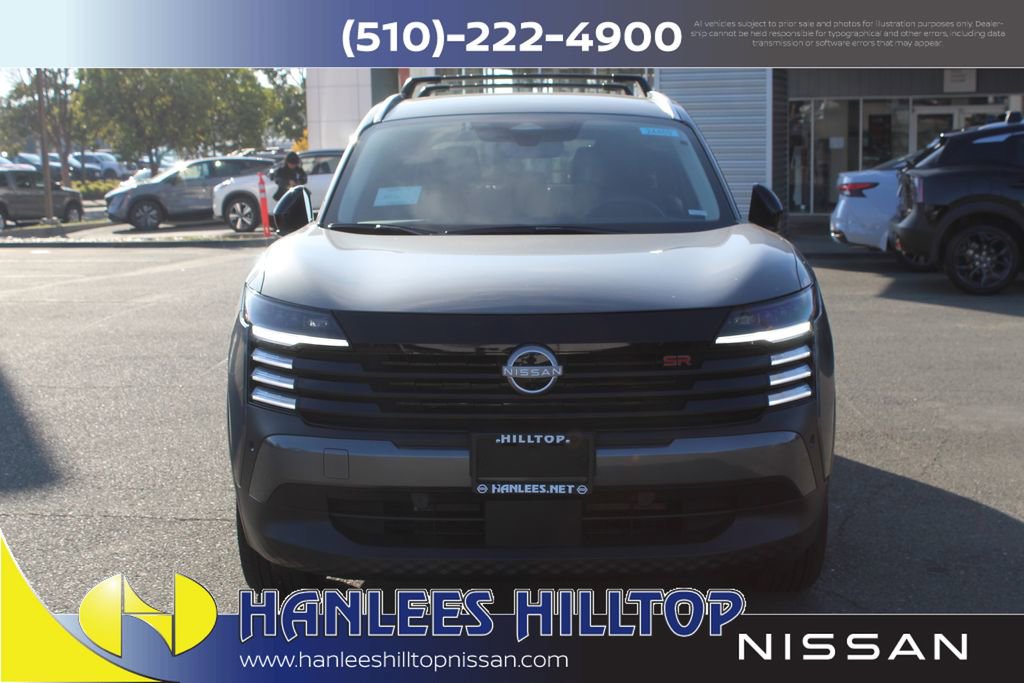 New 2026 Nissan Kicks SR w/ Illumination Package FWD image 4