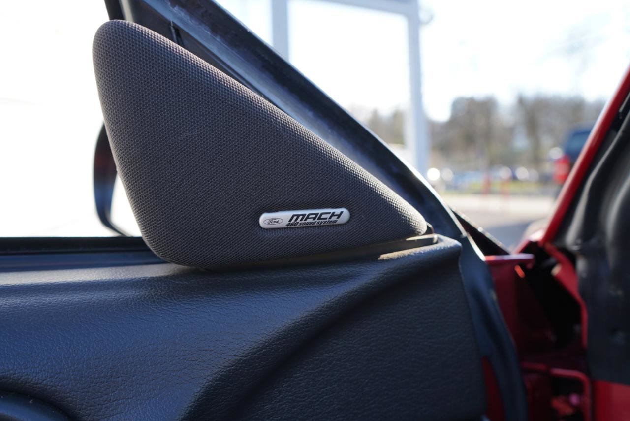 Used 2001 Ford Mustang Cobra image 33