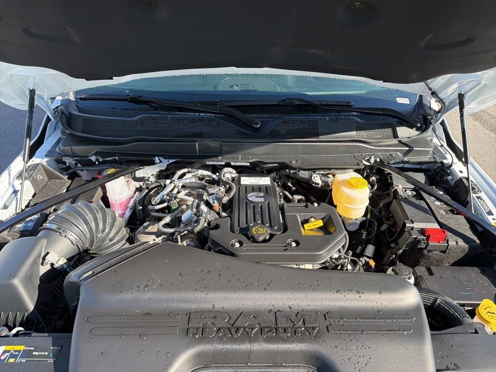 New 2026 RAM 3500 Tradesman AWD/4WD image 10