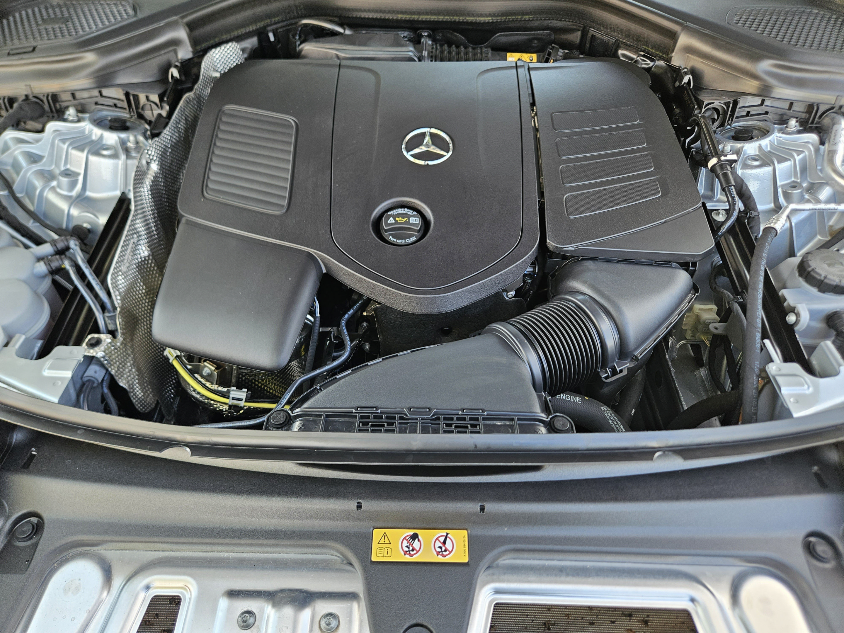 Certified 2025 Mercedes-Benz GLC 300 4MATIC image 21