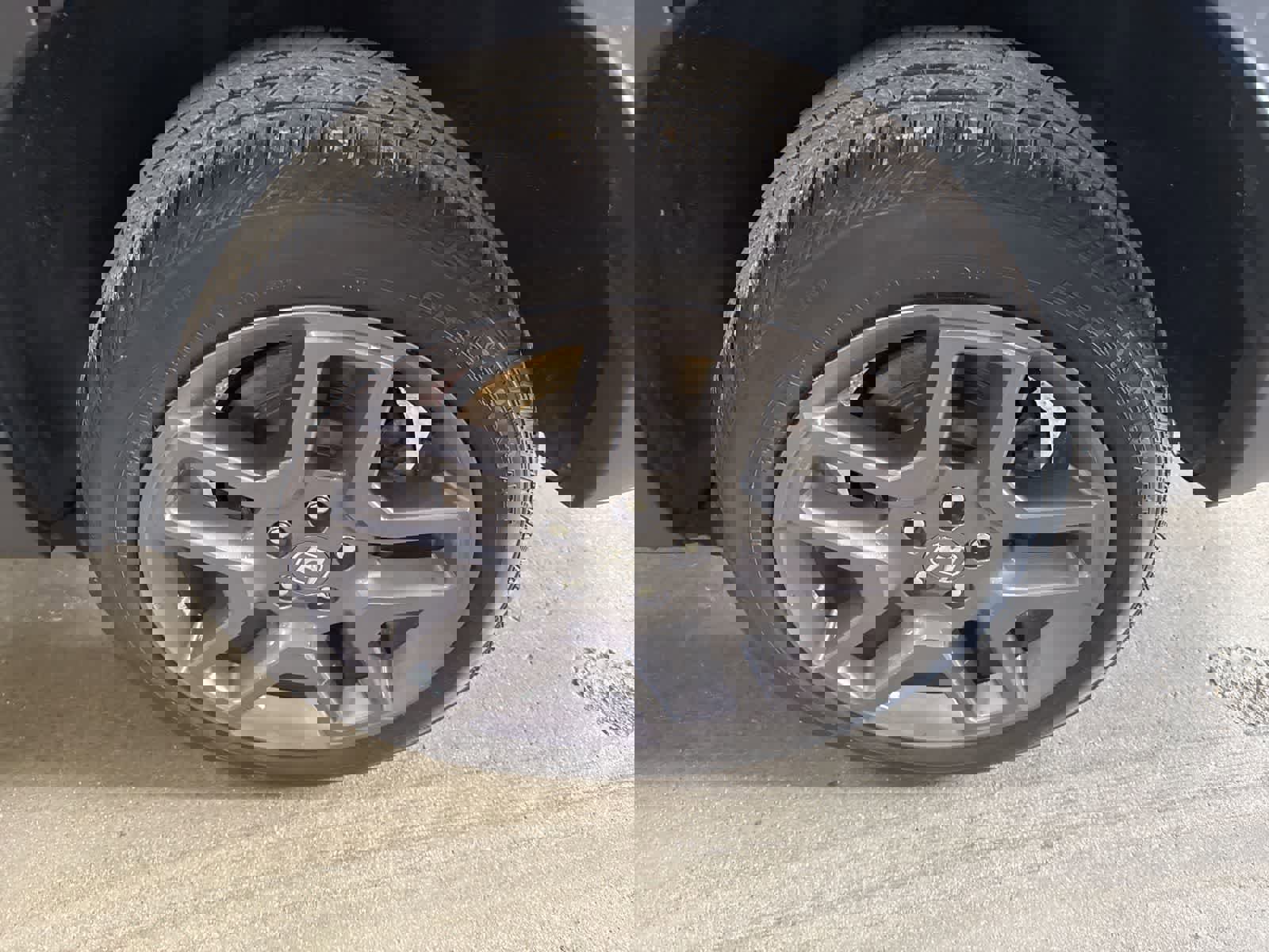 Used 2023 Honda Passport EX-L image 7