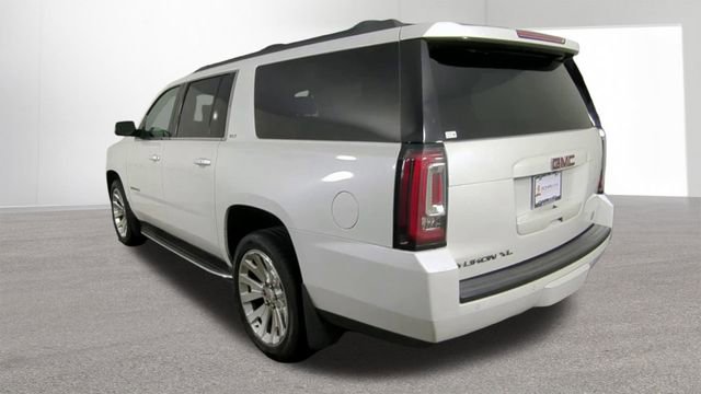 Used 2017 GMC Yukon XL SLT w/ Open Road Package image 9