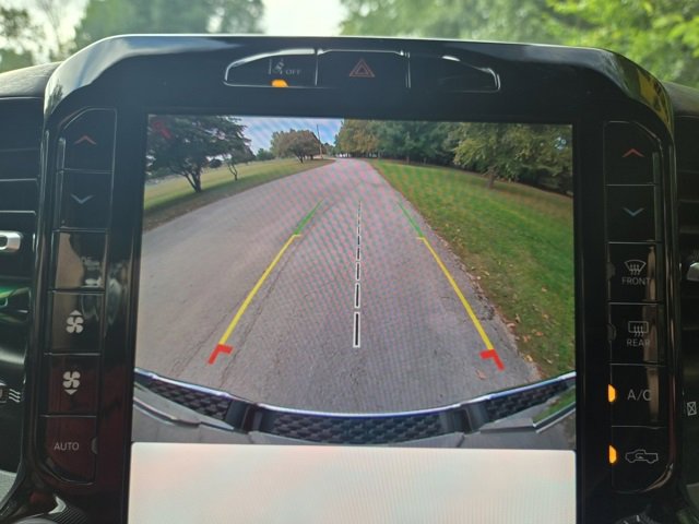 Used 2025 RAM 1500 Laramie image 33