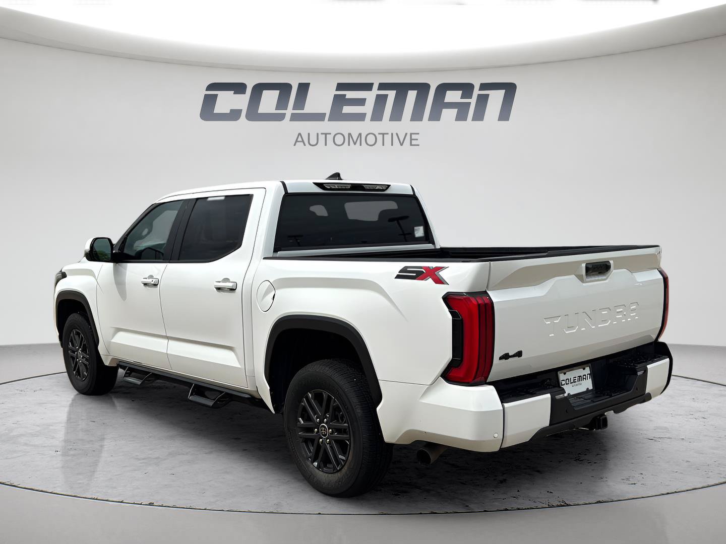 Used 2024 Toyota Tundra SR5 w/ SR5 Convenience Package AWD/4WD image 5