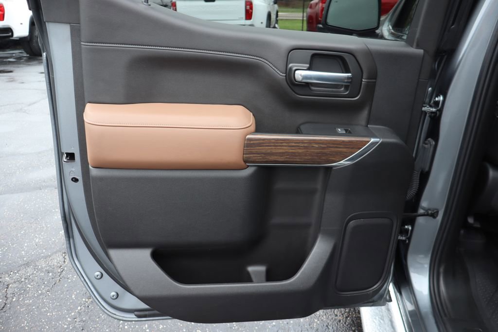 Used 2022 Chevrolet Silverado 1500 High Country w/ LPO, Dark Essentials Package image 27