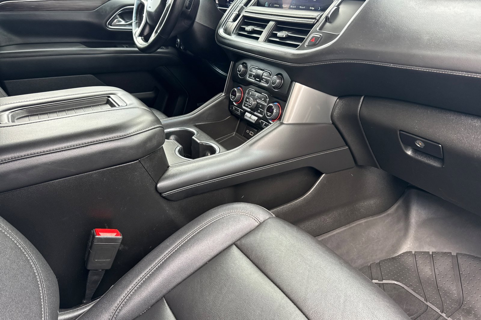 Used 2023 Chevrolet Tahoe LT w/ Luxury Package image 19