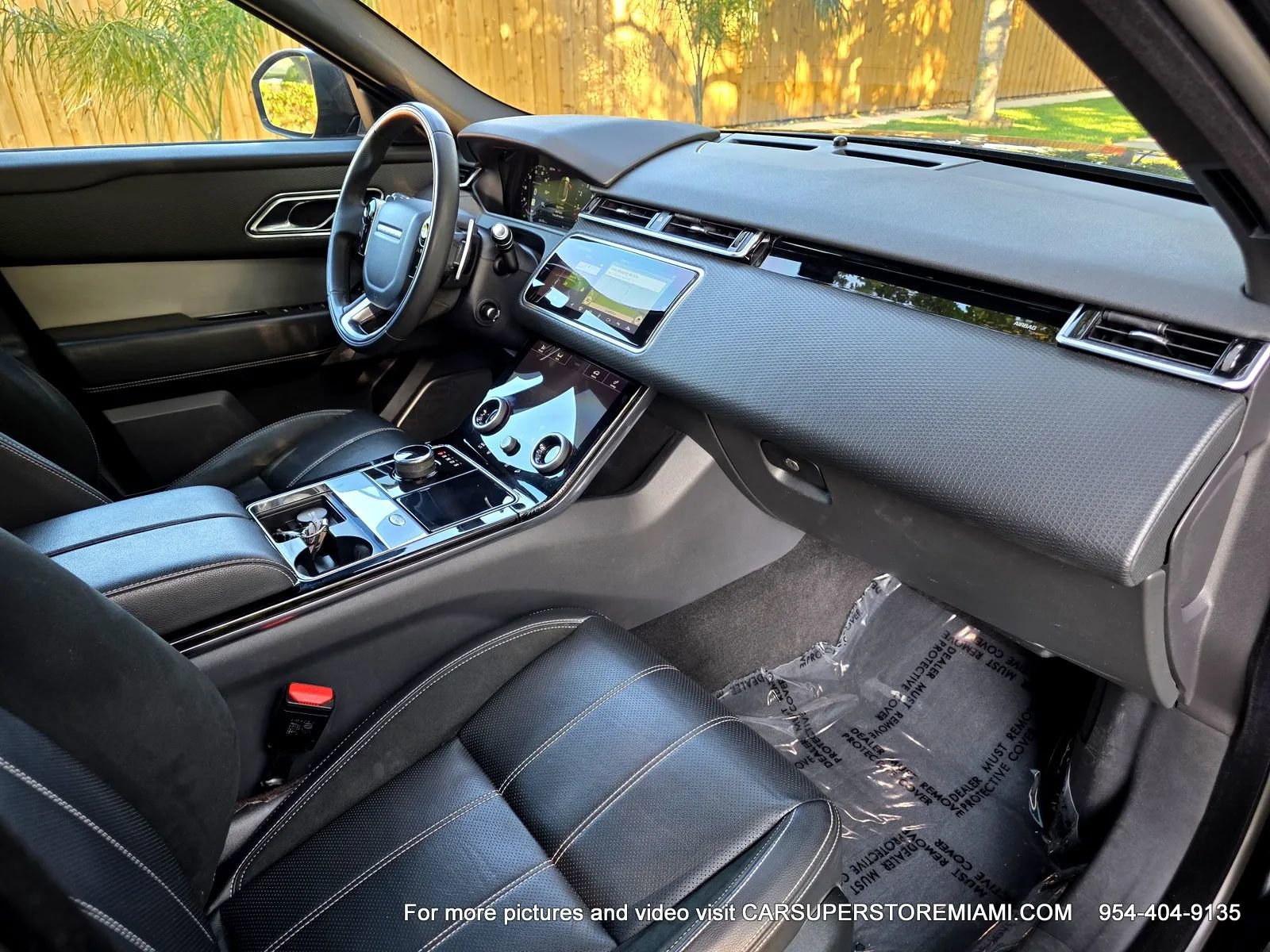 Used 2018 Land Rover Range Rover Velar R-Dynamic SE AWD/4WD image 35