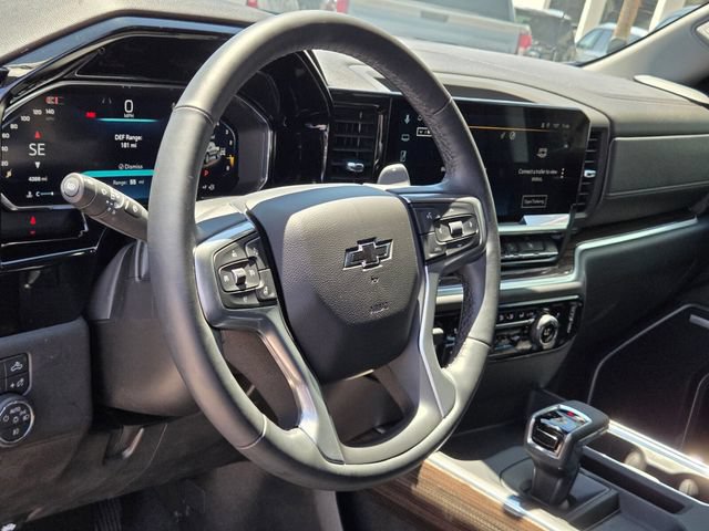 Certified 2026 Chevrolet Silverado 1500 RST w/ RST All Star Premium Package AWD/4WD image 18