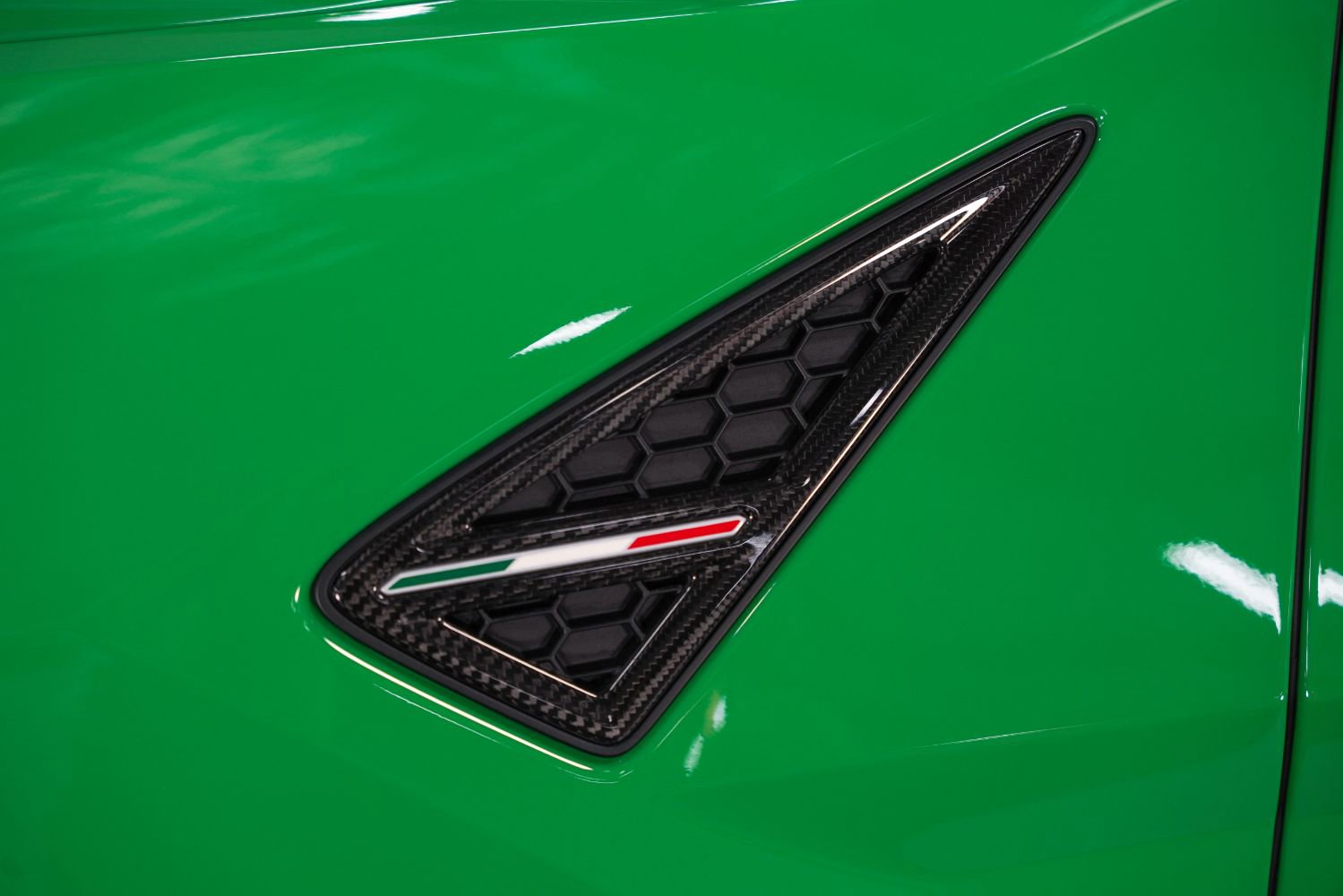 Used 2023 Lamborghini Urus Performante image 21