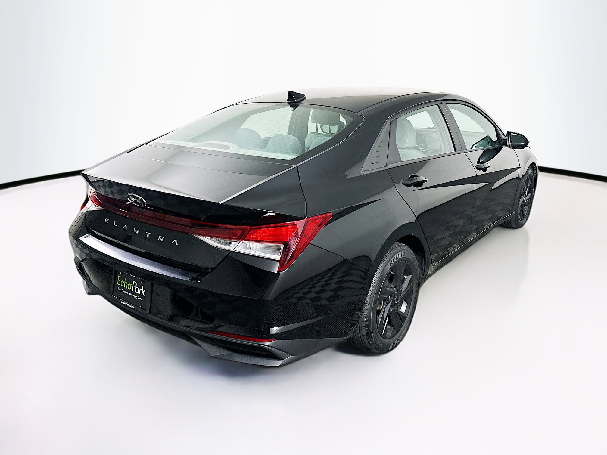 Used 2022 Hyundai Elantra SEL w/ Convenience Package image 9