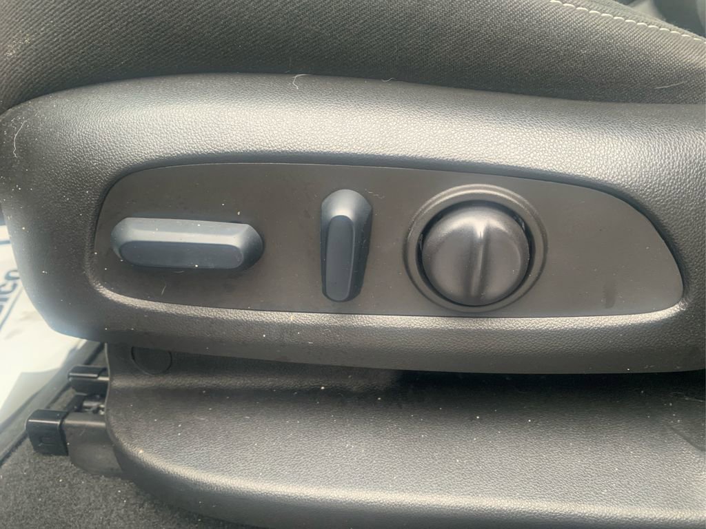 Used 2023 Chevrolet Blazer LT w/ Midnight/Sport Edition image 41