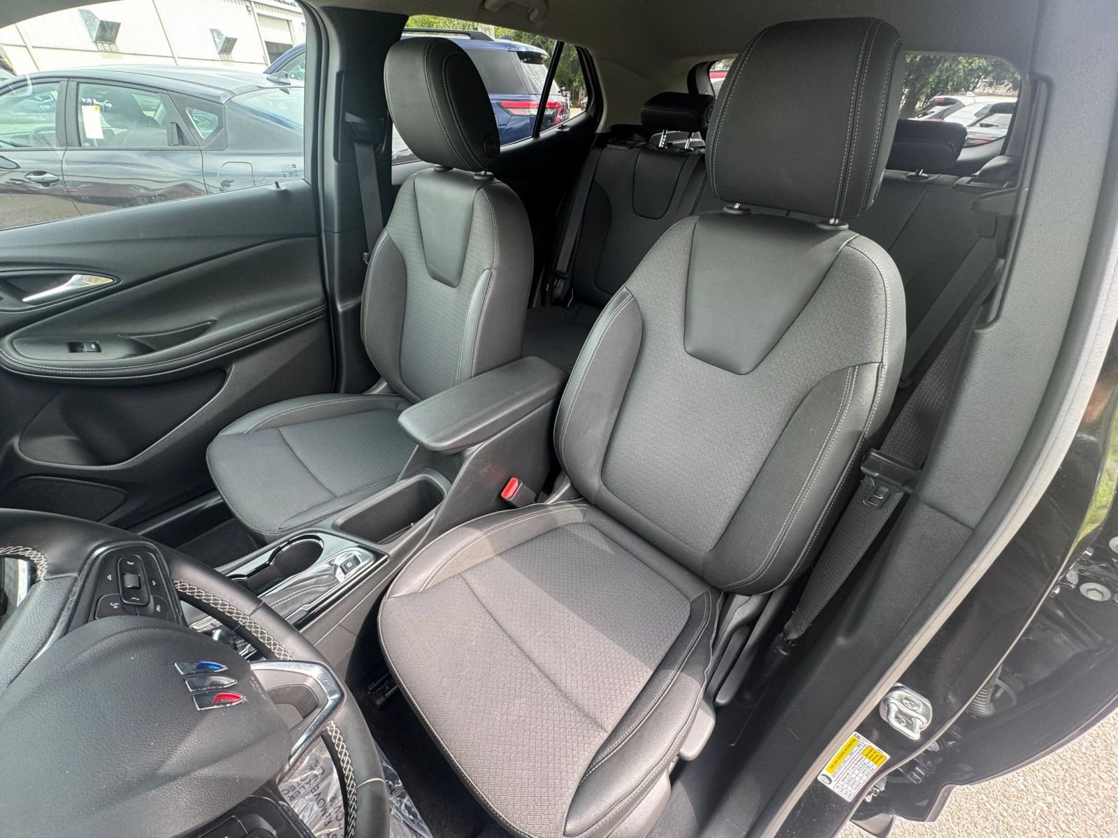 Used 2025 Buick Encore GX Preferred FWD image 35
