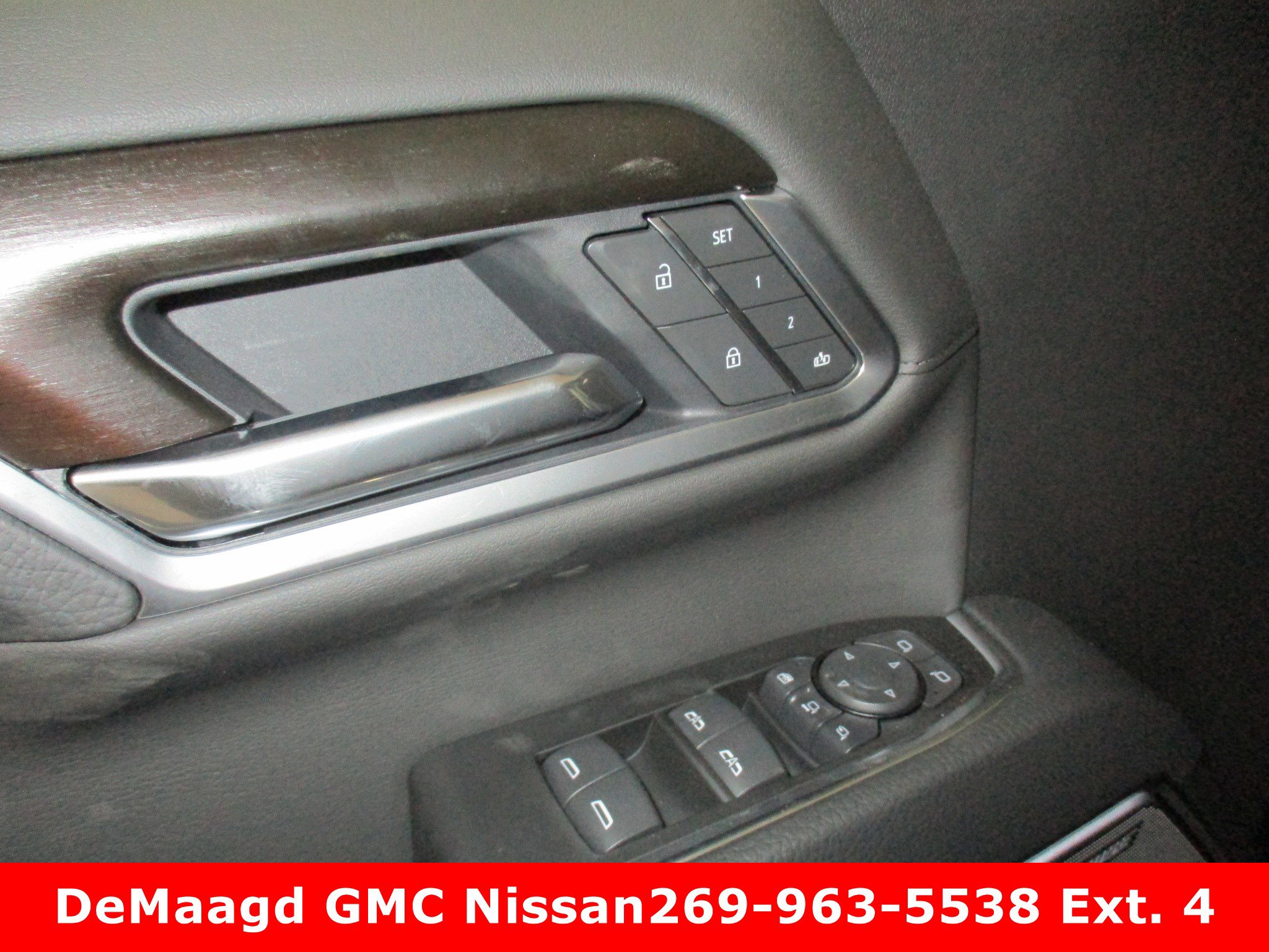 New 2025 GMC Sierra 2500 Denali w/ Technology Package image 16