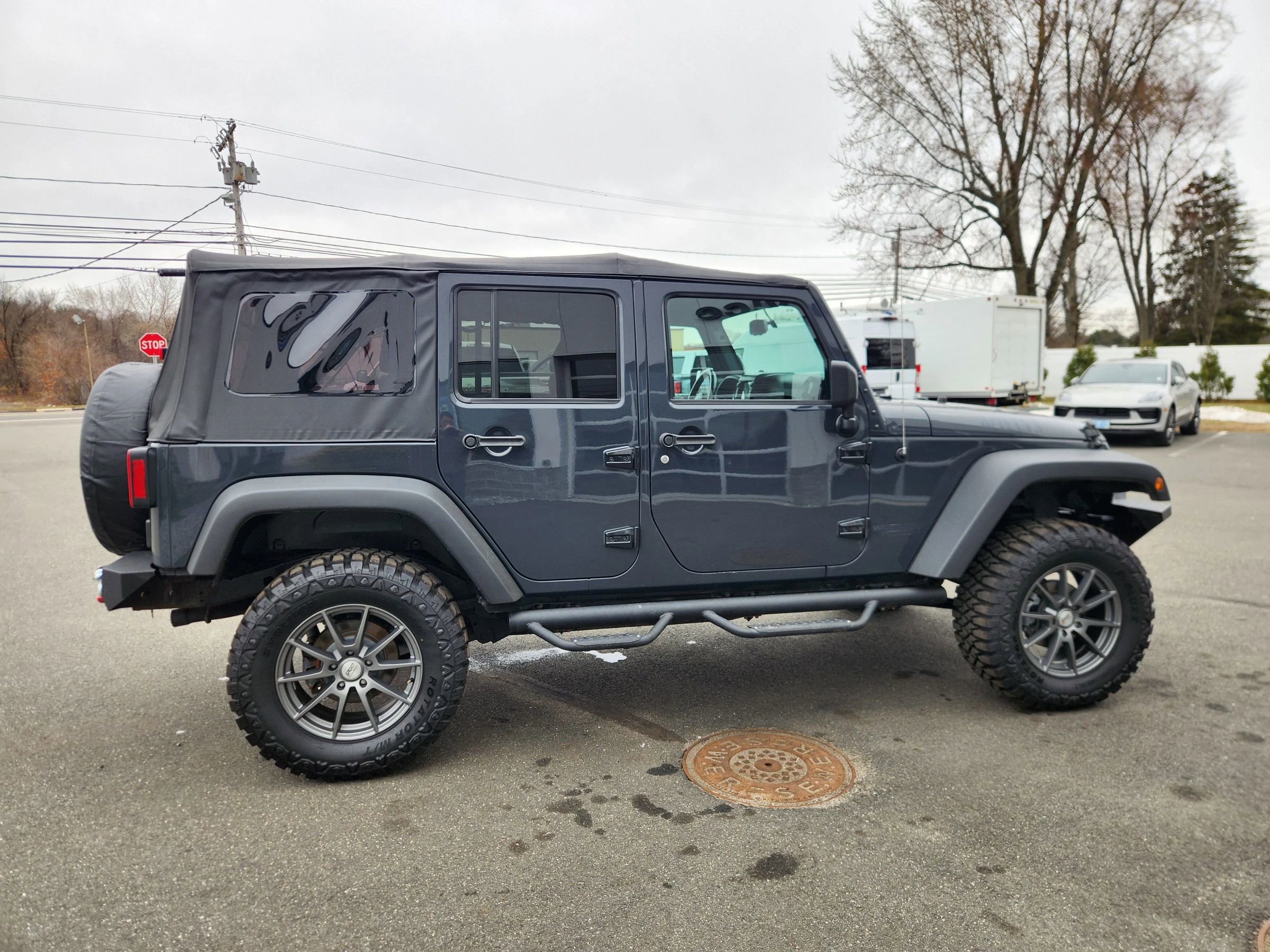 Used 2017 Jeep Wrangler Unlimited Sport image 17