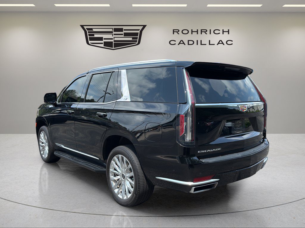 Certified 2024 Cadillac Escalade Premium Luxury w/ LPO, Floor Liner Package AWD/4WD image 7