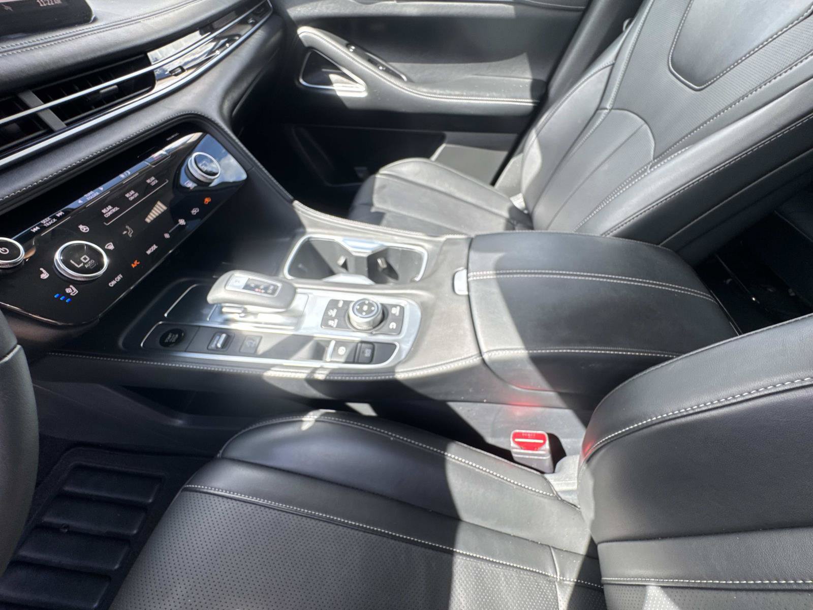 Certified 2026 INFINITI QX60 Luxe w/ Cargo Package FWD image 26