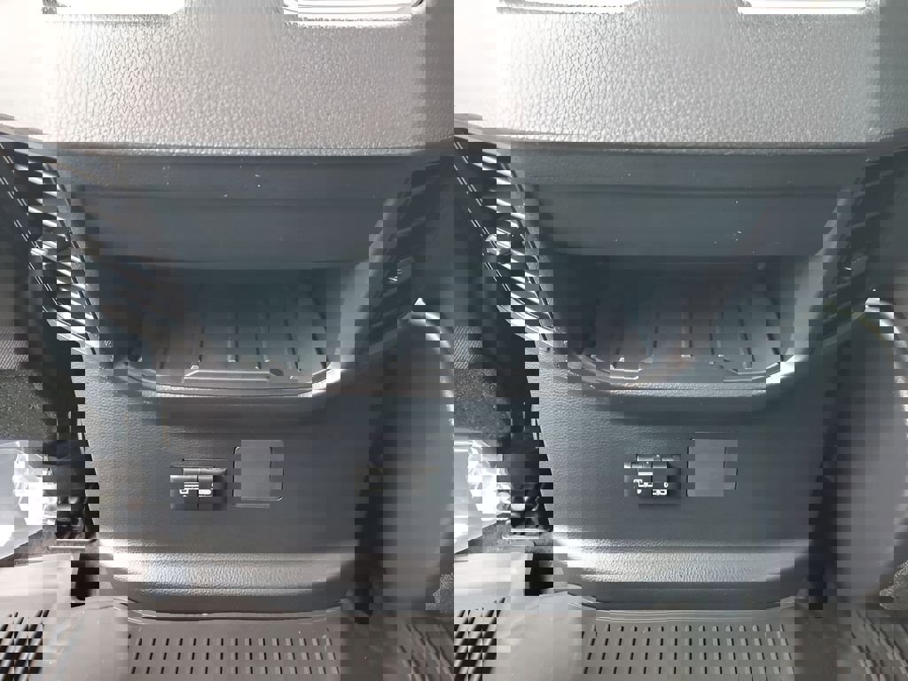 New 2025 Toyota Tundra SR5 image 17