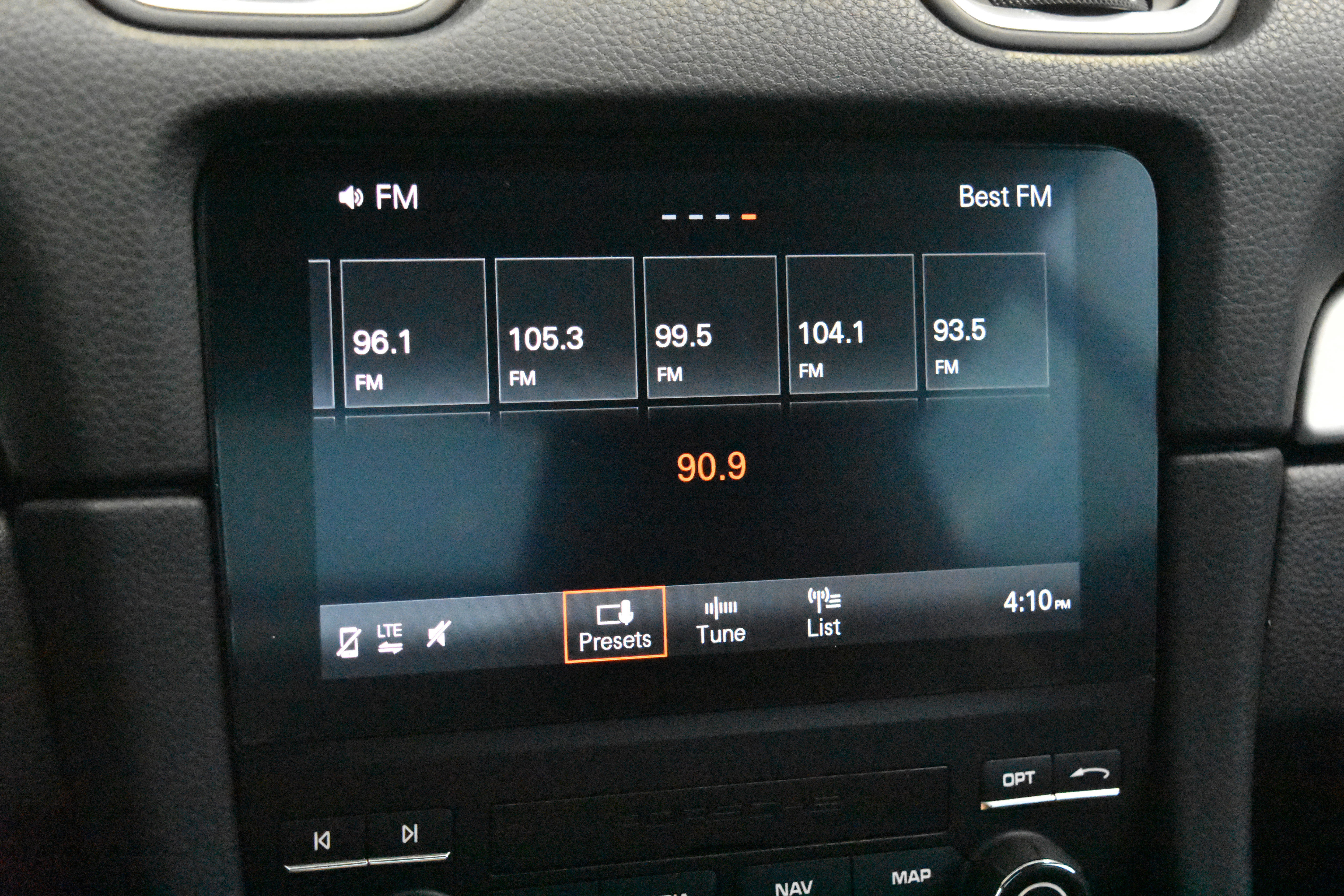 New 2025 Porsche 718 Cayman image 13