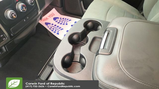 Used 2020 RAM 1500 Classic SLT image 14