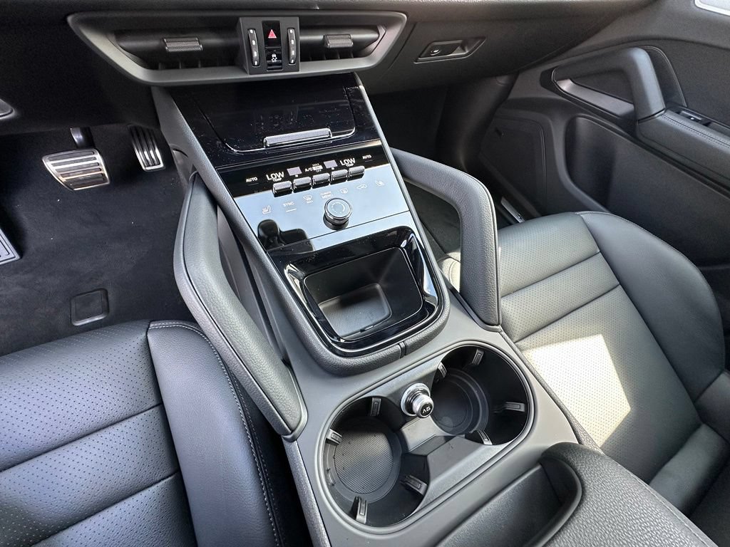 New 2026 Porsche Cayenne S AWD/4WD image 35