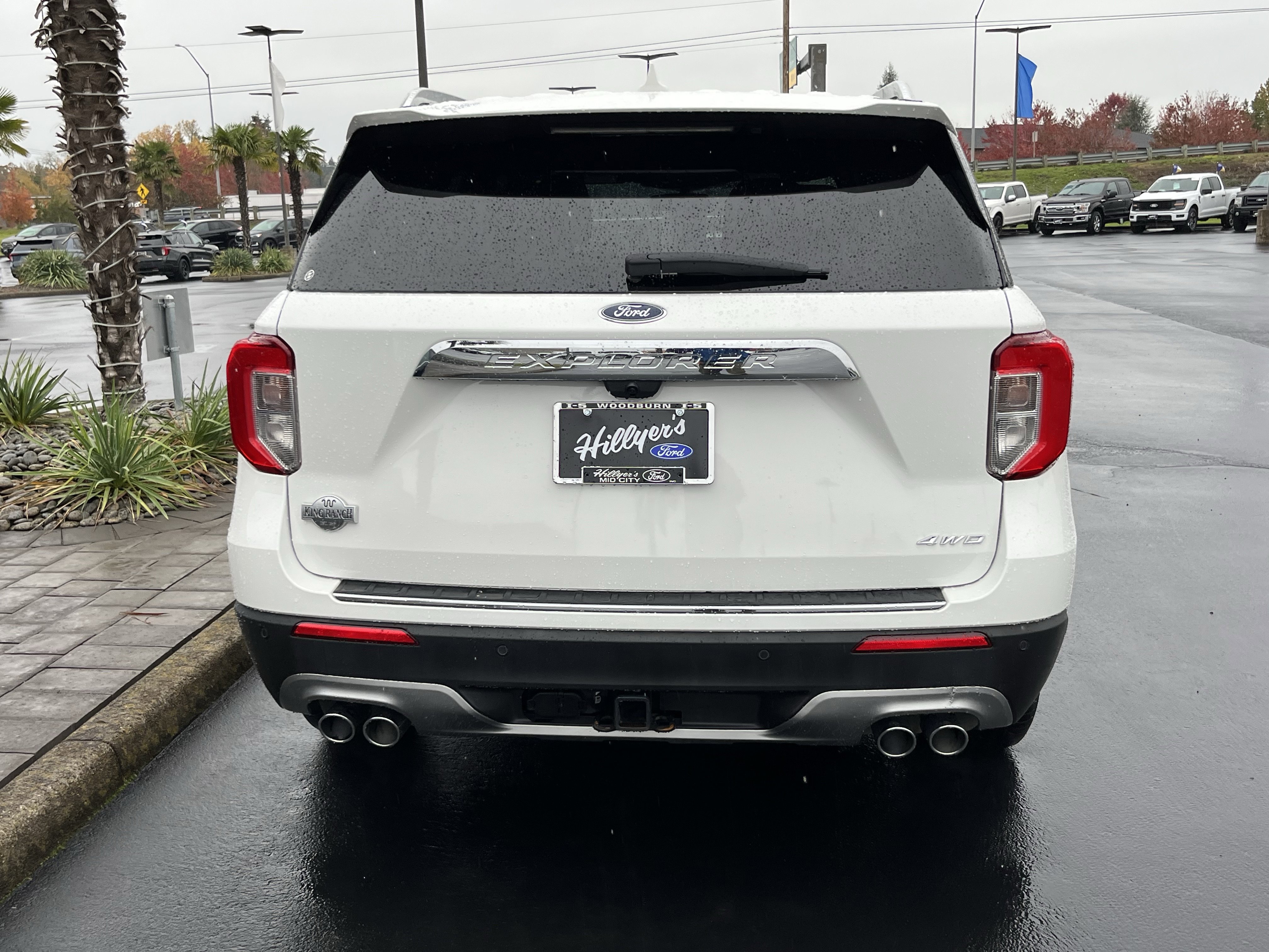 Used 2022 Ford Explorer King Ranch w/ Technology Package AWD/4WD image 4