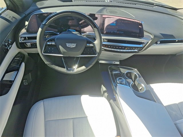 New 2026 Cadillac Lyriq Luxury image 9