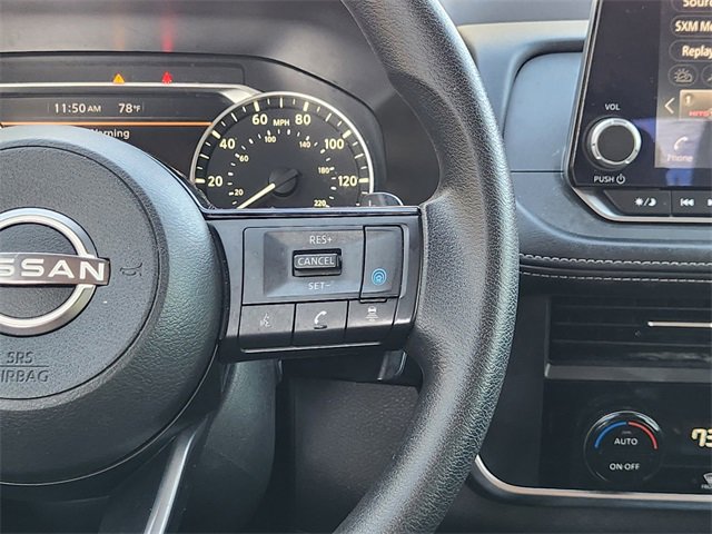 Used 2023 Nissan Rogue SV image 29