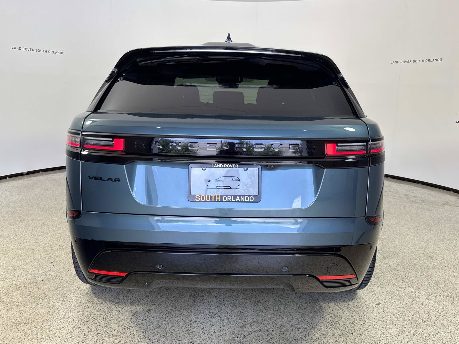 New 2026 Land Rover Range Rover Velar Belgravia AWD/4WD image 36