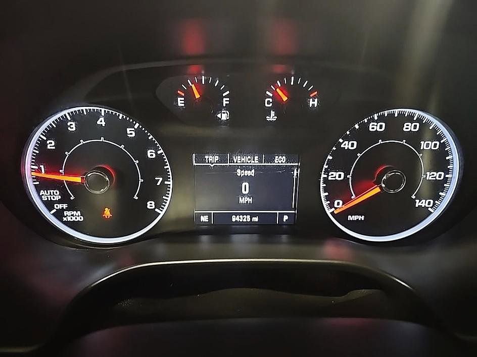 Used 2018 GMC Acadia SLE image 17