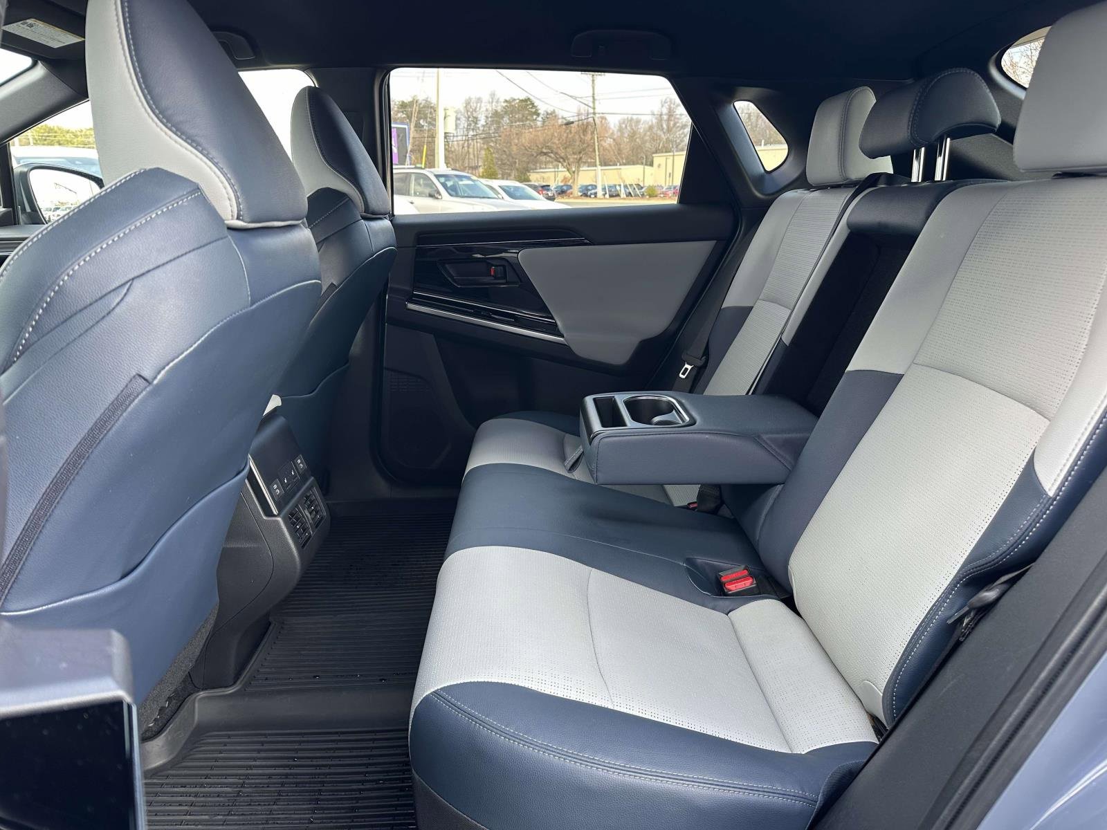 Used 2023 Subaru Solterra AWD image 13