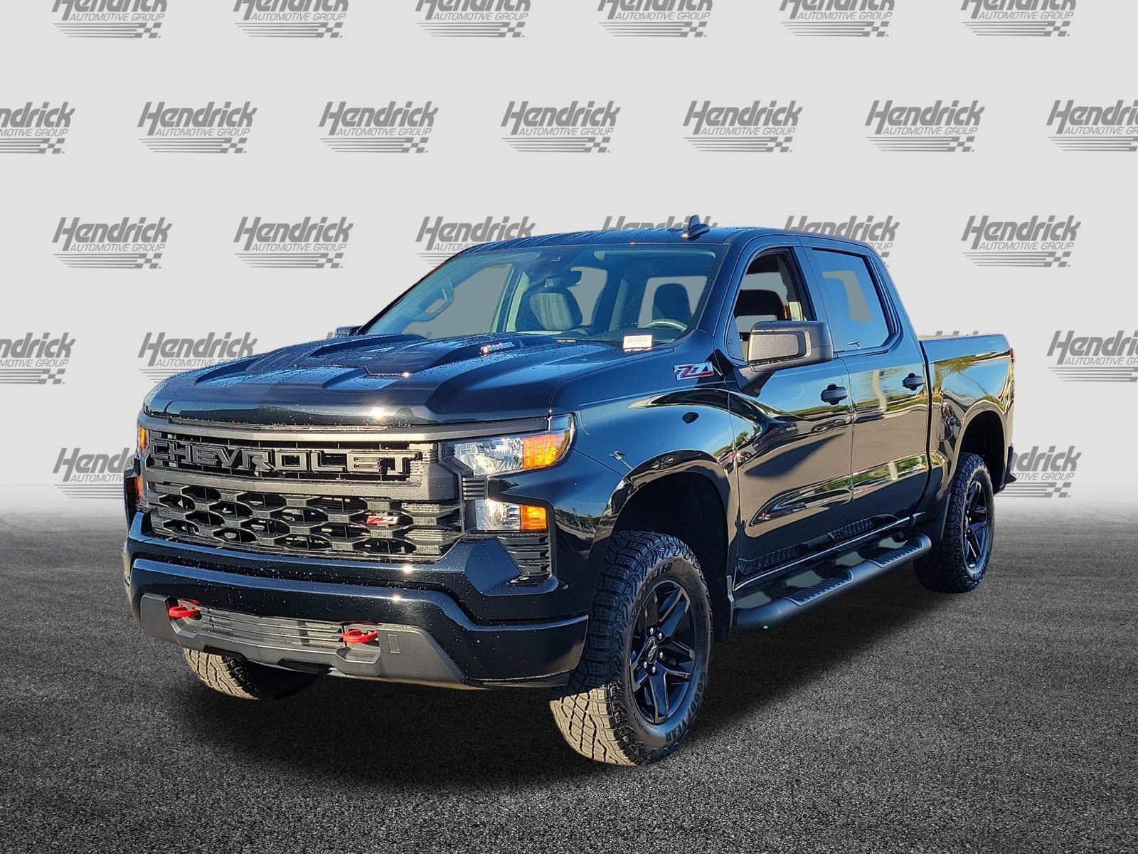 Used 2024 Chevrolet Silverado 1500 Custom Trail Boss AWD/4WD image 3
