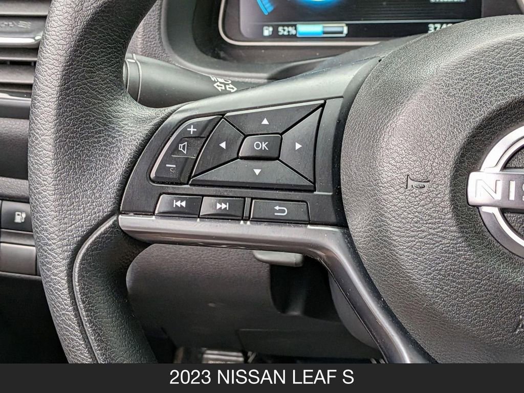 Certified 2023 Nissan Leaf S FWD image 18