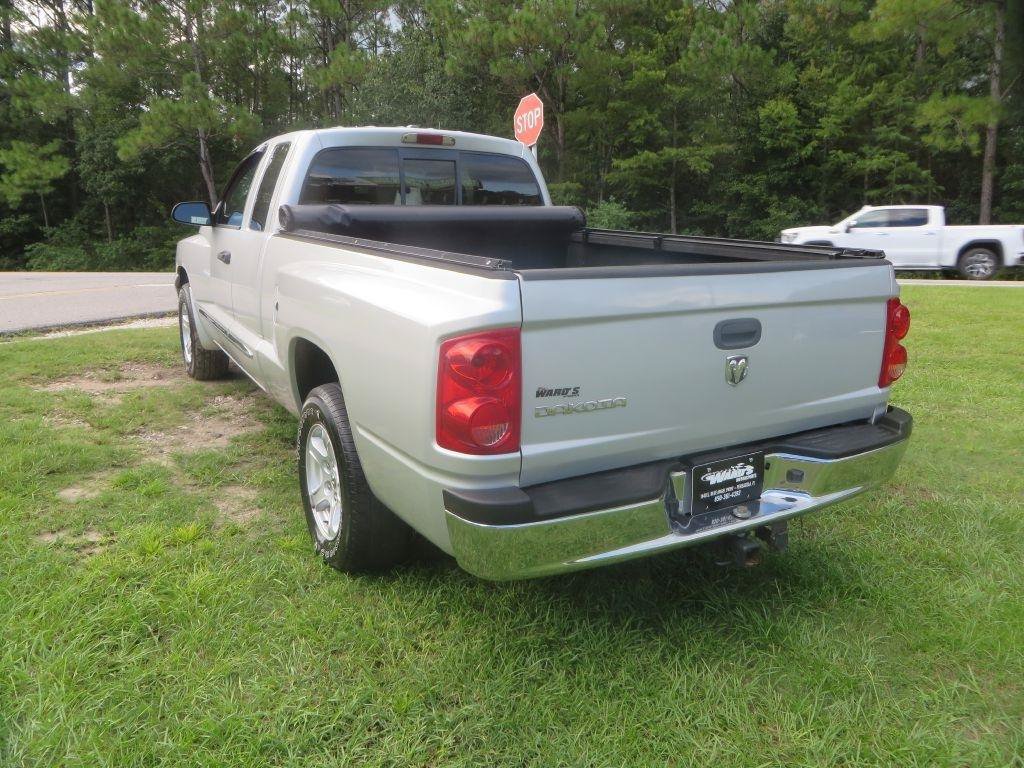 Used 2006 Dodge Dakota Laramie RWD image 8