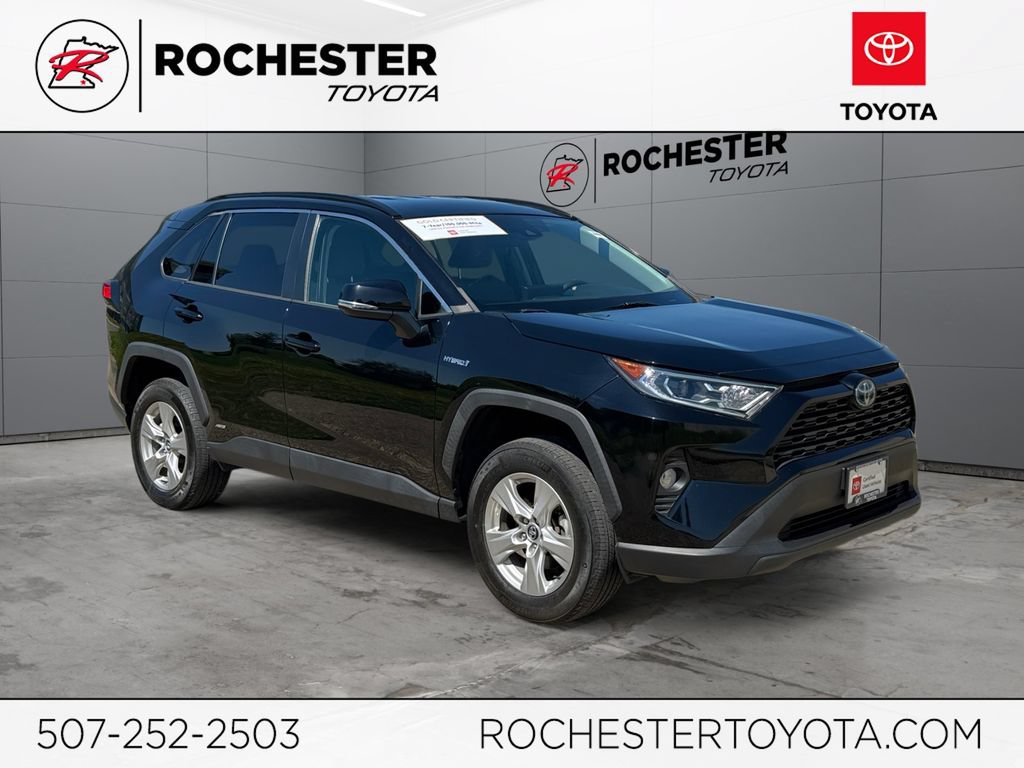 Used 2020 Toyota RAV4 XLE w/ All Weather Liner Package AWD/4WD image 1