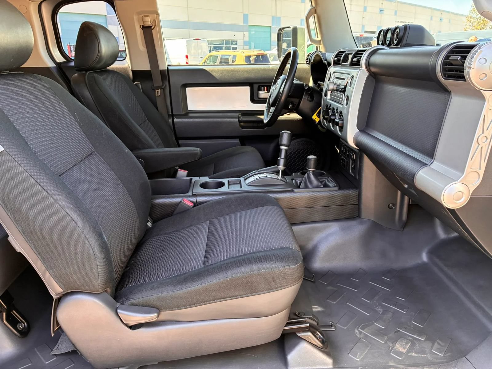 Used 2007 Toyota FJ Cruiser 4WD w/ Upgrade Pkg 2 image 30