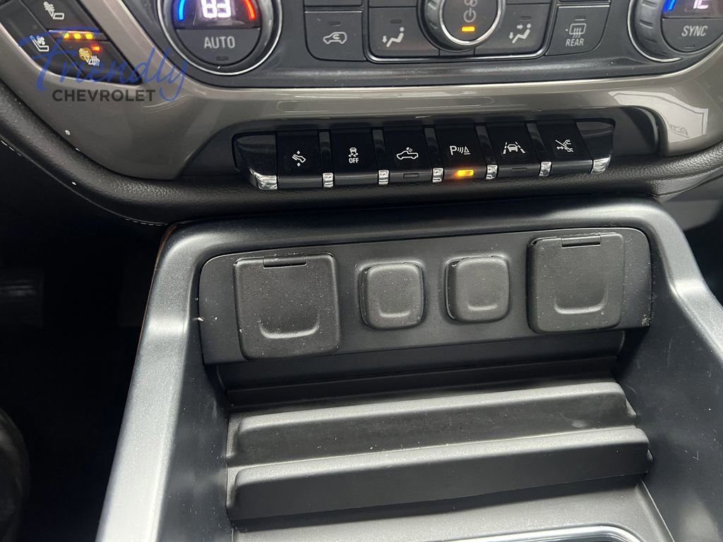 Used 2017 Chevrolet Silverado 1500 High Country AWD/4WD image 25