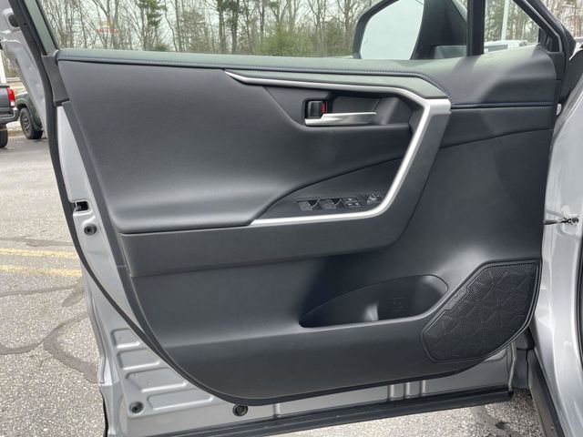 Used 2022 Toyota RAV4 XSE image 17