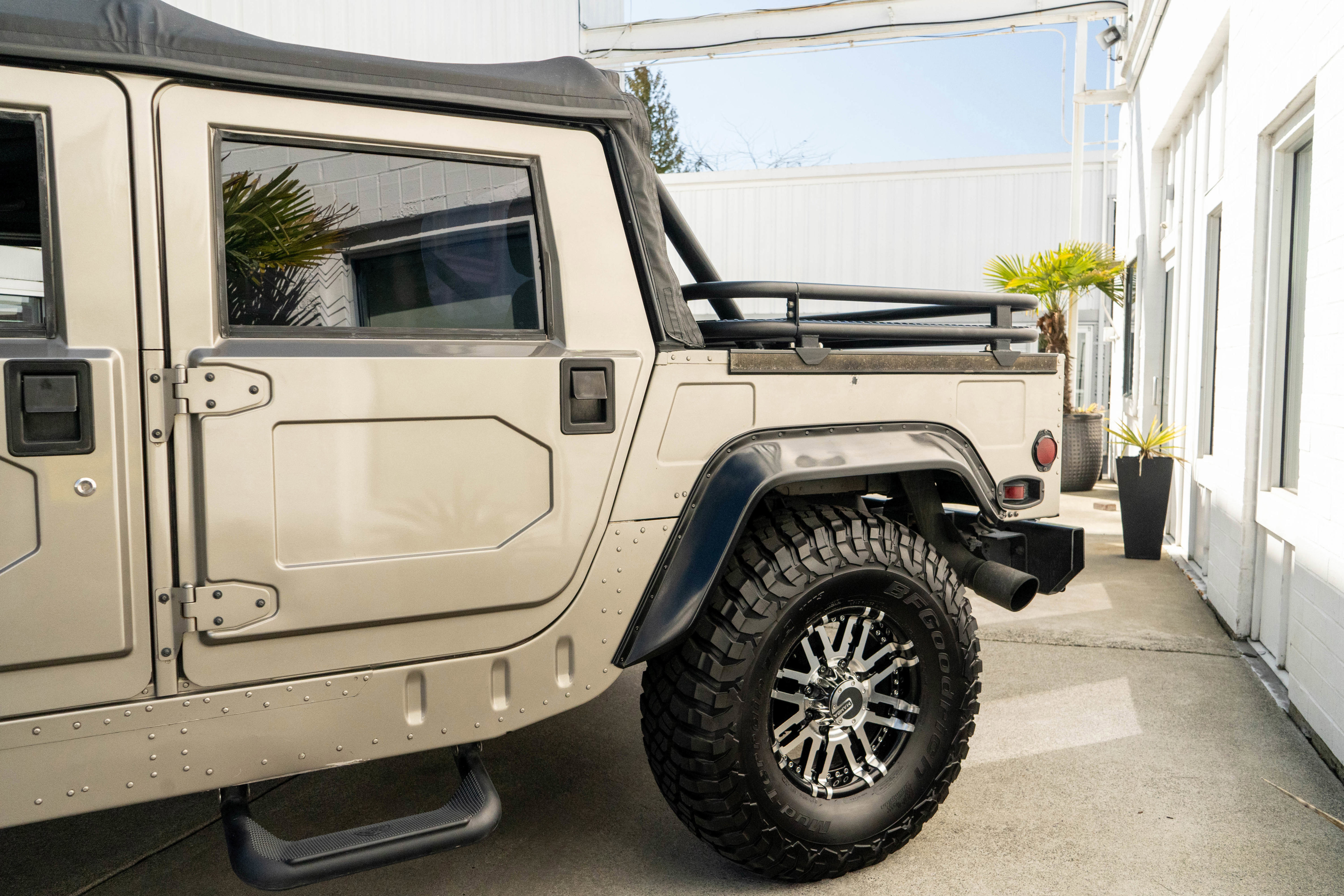 Used 2000 HUMMER H1 4-Door Open Top image 6
