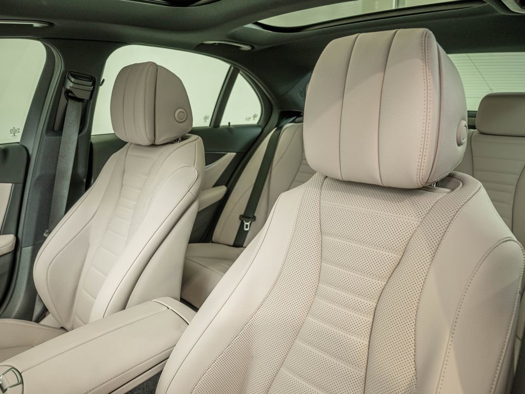 Certified 2022 Mercedes-Benz E 450 4MATIC Sedan image 30