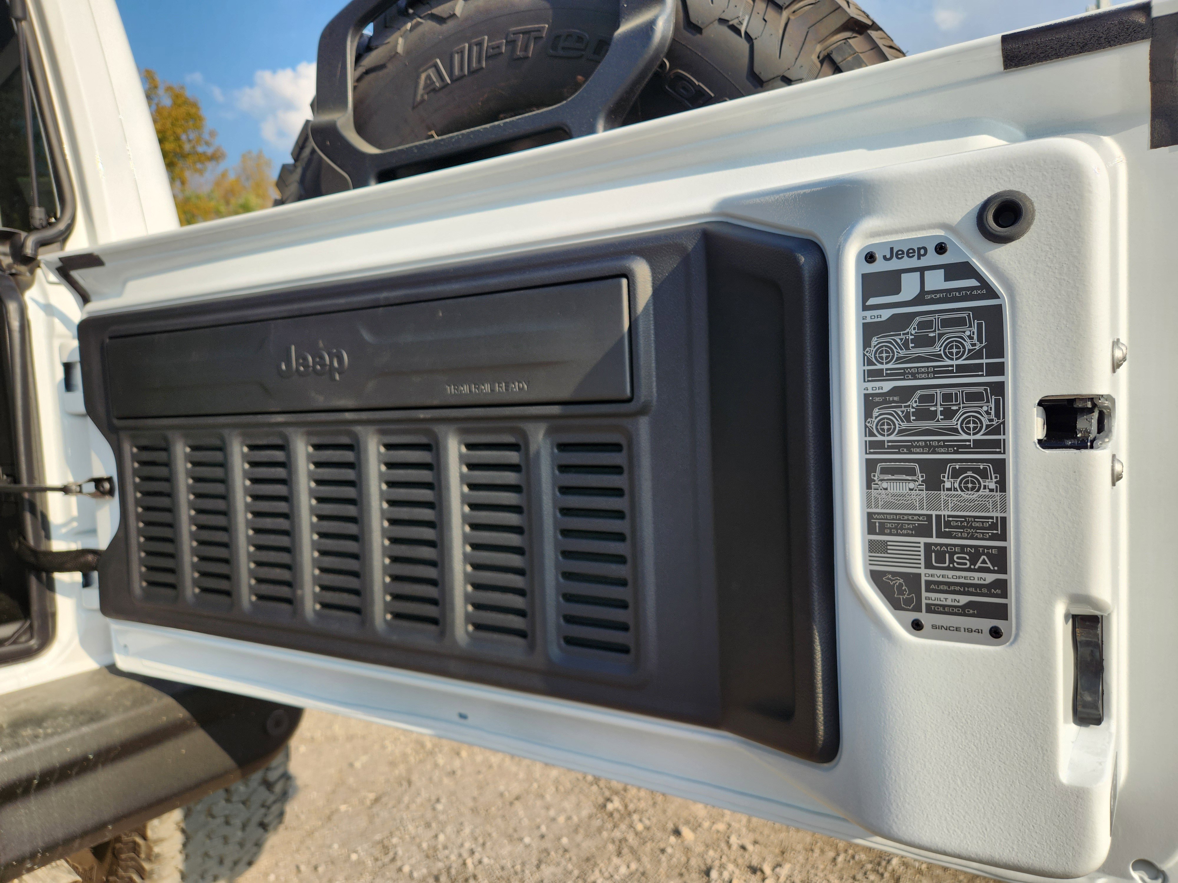 New 2026 Jeep Wrangler Unlimited Rubicon image 19