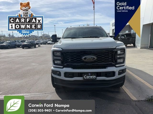 Used 2026 Ford F350 Lariat w/ Black Appearance Package AWD/4WD image 3