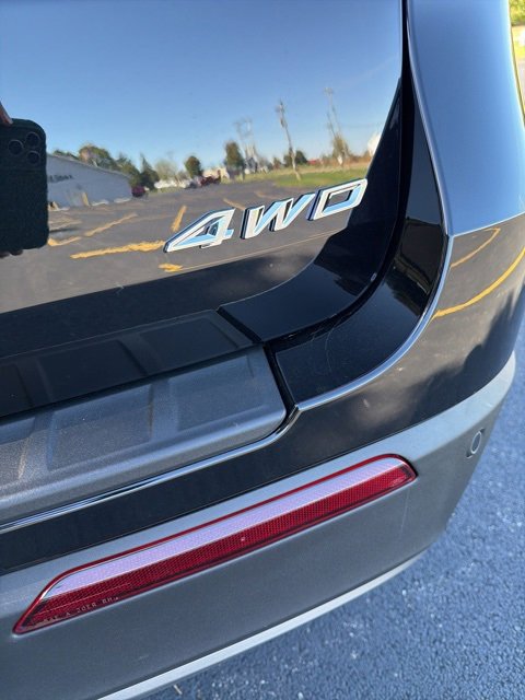 New 2025 Ford Explorer Active image 3