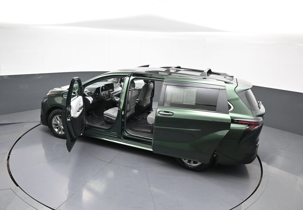 Certified 2025 Toyota Sienna XLE w/ XLE Plus Package AWD/4WD image 46
