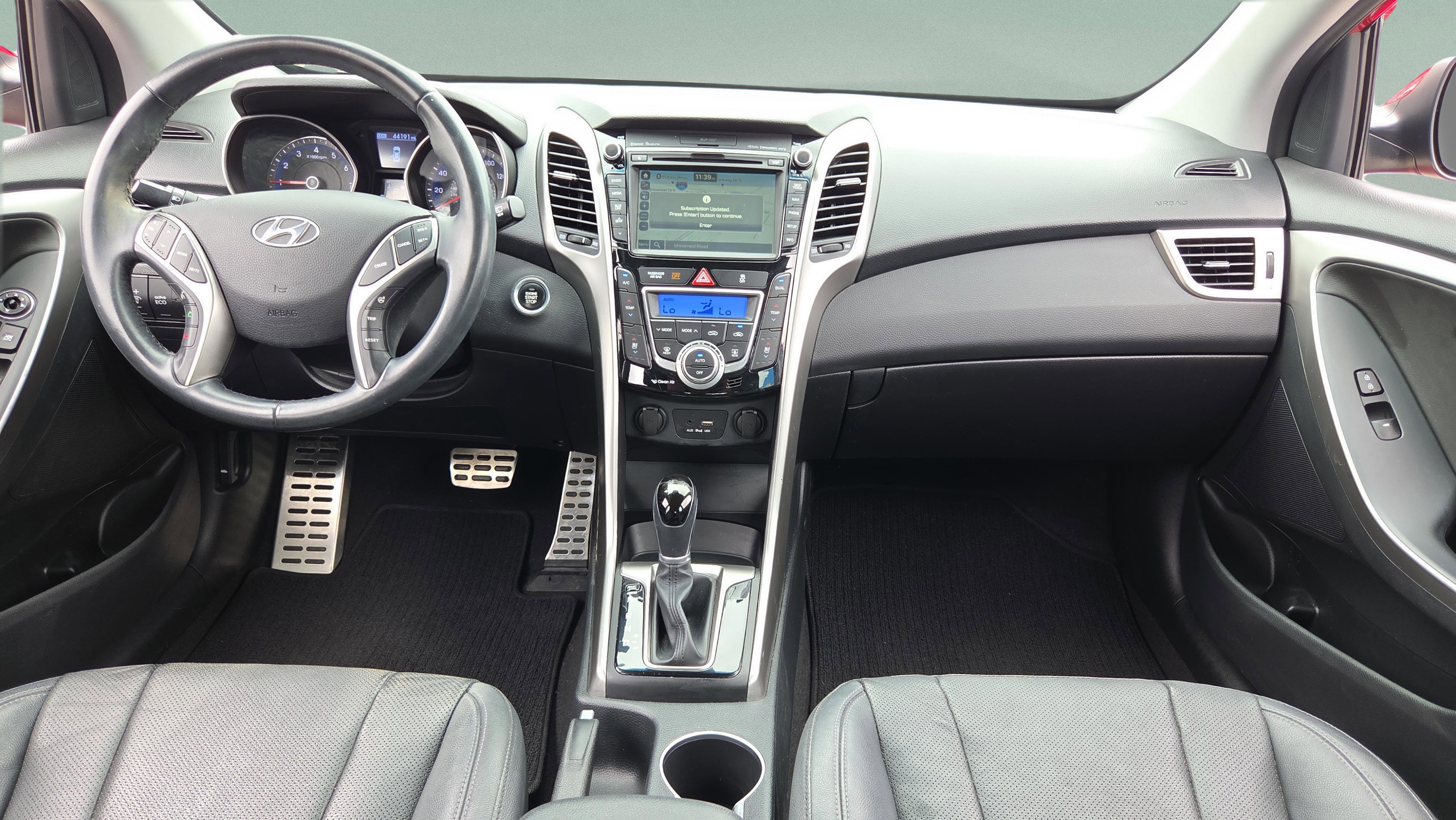 Used 2016 Hyundai Elantra GT w/ Option Group 03 FWD image 12