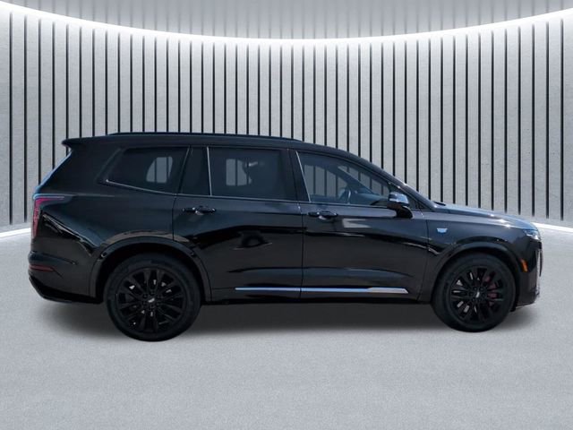 Certified 2022 Cadillac XT6 Sport AWD/4WD image 3