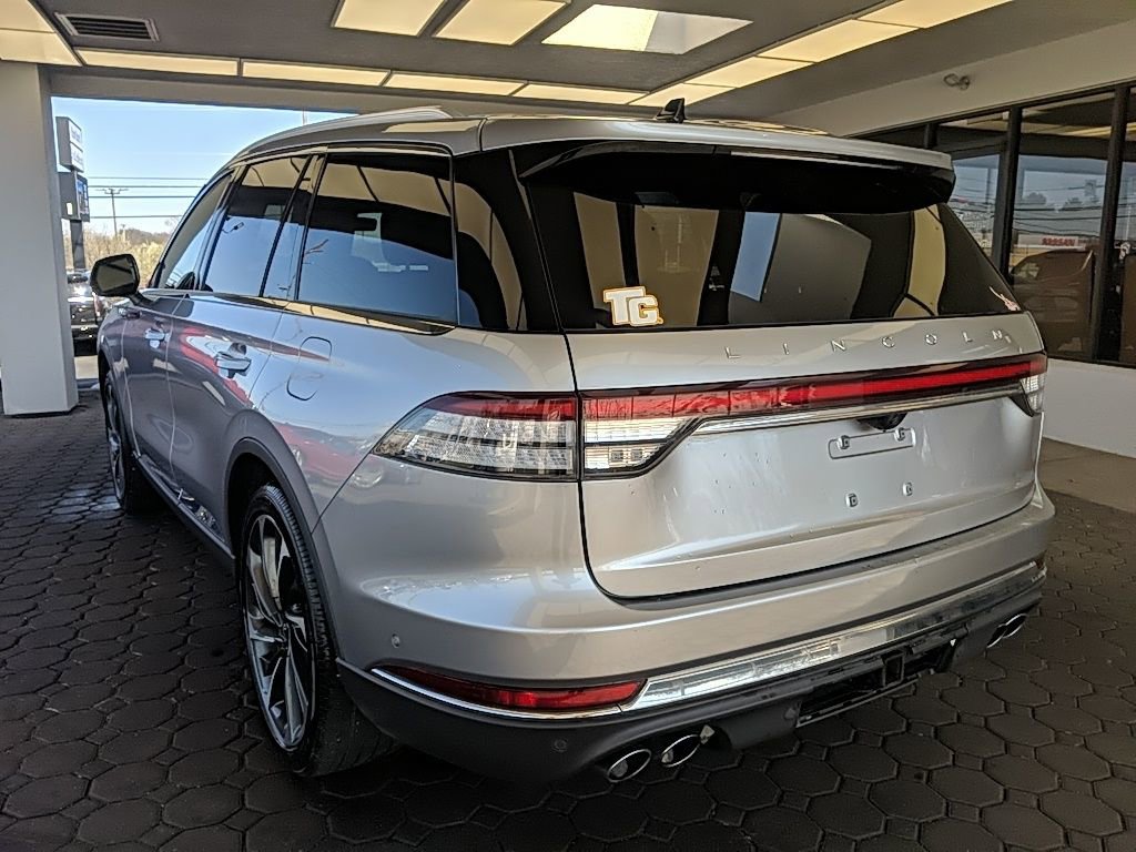 Used 2021 Lincoln Aviator Reserve w/ Equipment Group 201A image 5