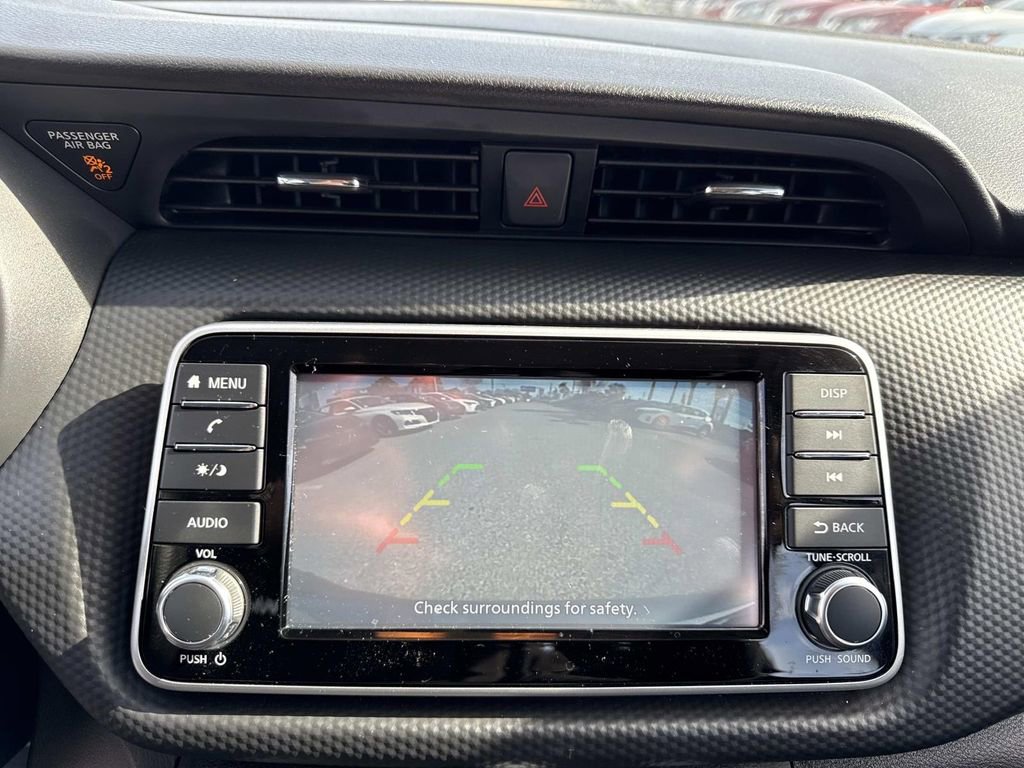 Certified 2025 Nissan Kicks Play S image 24