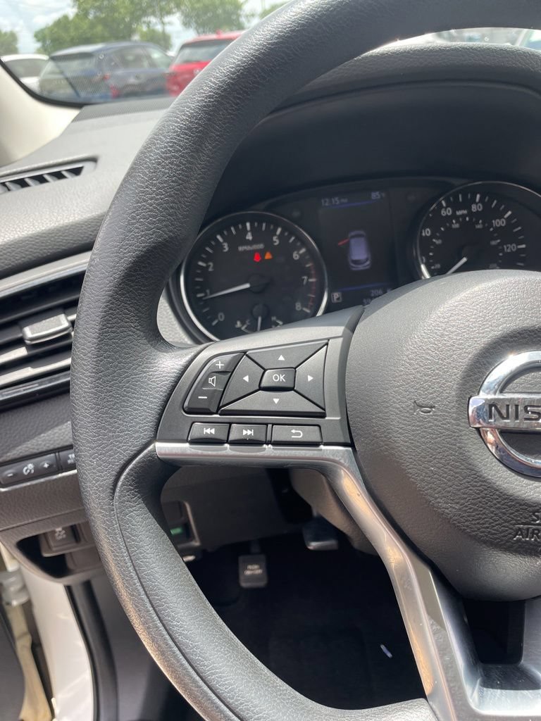 Used 2019 Nissan Rogue Sport S AWD/4WD image 16
