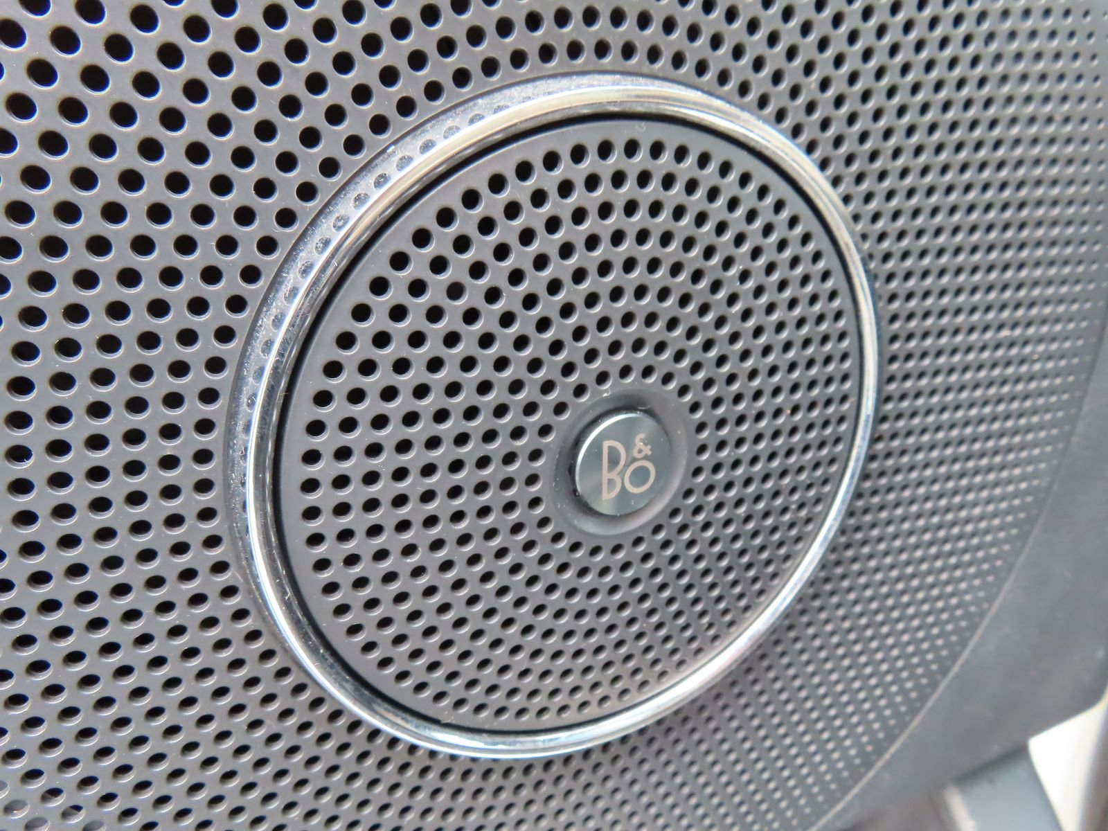 Used 2023 Ford Expedition Max Limited image 13