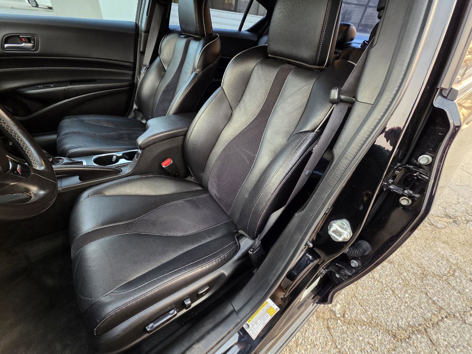 Used 2022 Acura ILX image 37